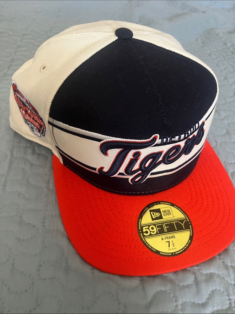 New Era Detroit Tigers White, Navy & Red Fitted Hat